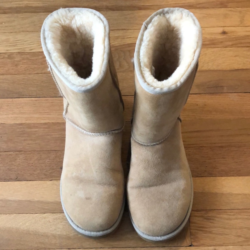 UGG classic short boots
